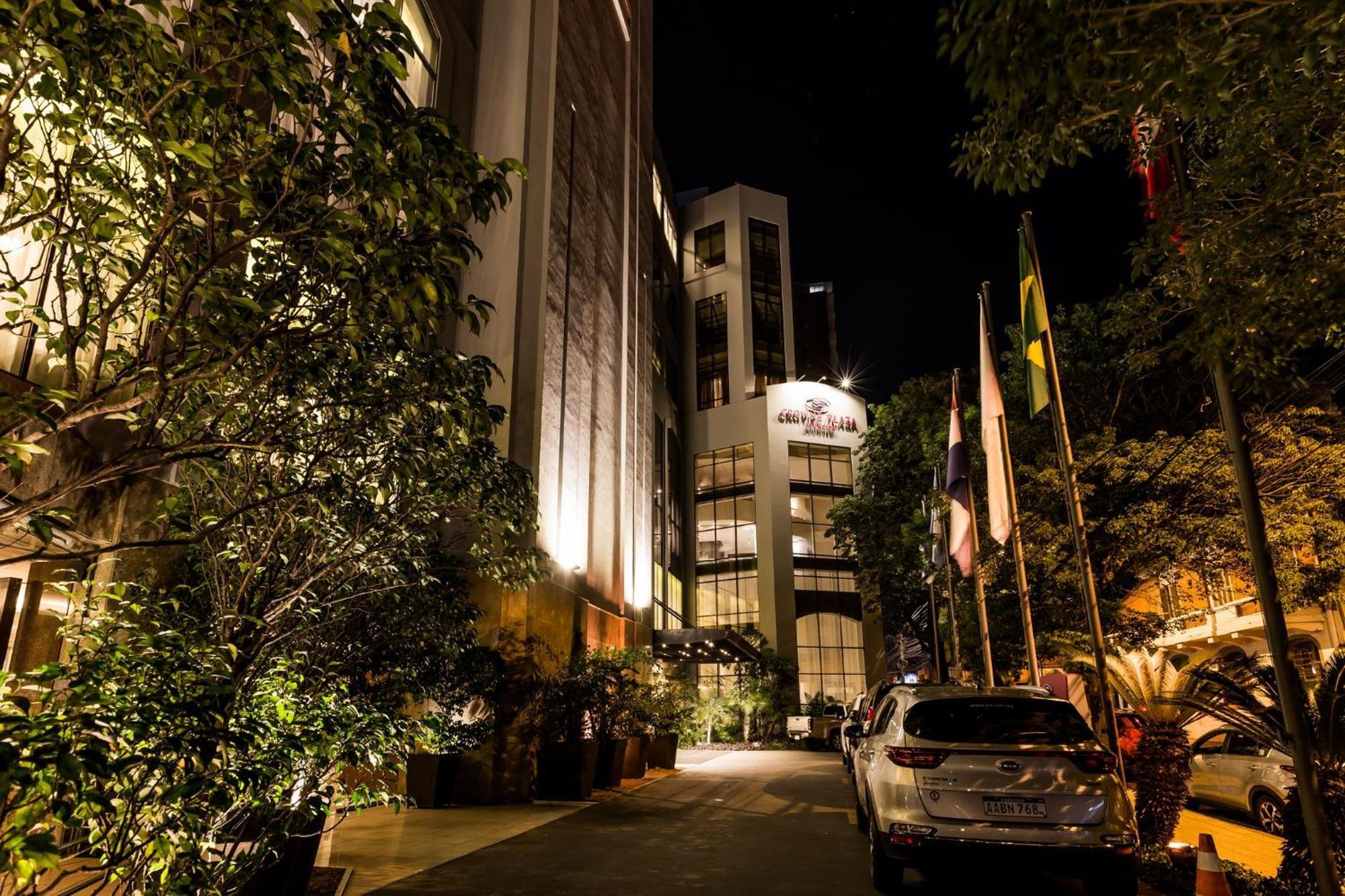 Crowne Plaza Asuncion By Ihg Hotell Exteriör bild